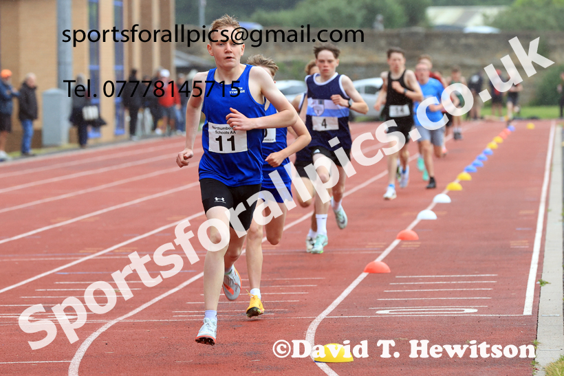 Middle Distance, 2026 Northumberland Schools Track and Field, Wentworth, Hexhan. Photo: David T. Hewitson/Sports for All Pics